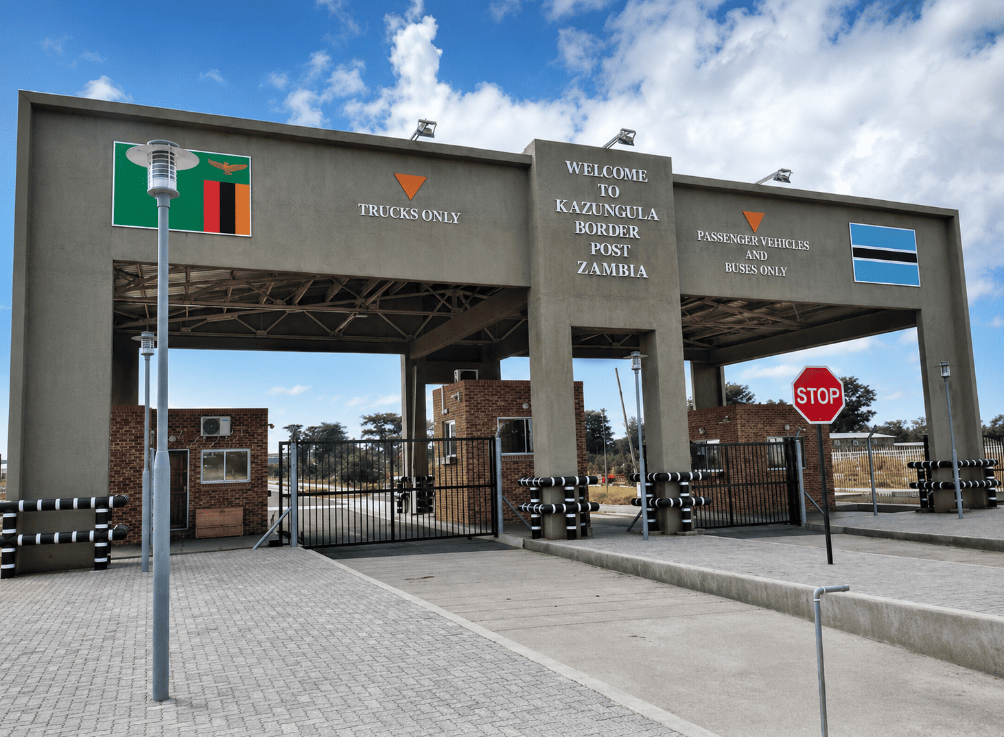 Trucks queuing at a border post